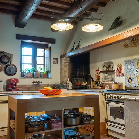 Vakantiehuis Casale Farnia *