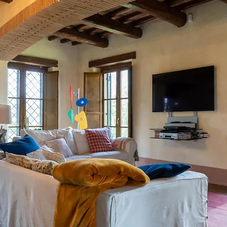 Casale Farnia Holiday home *