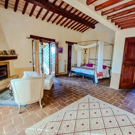 Casale Farnia * Montecastrilli